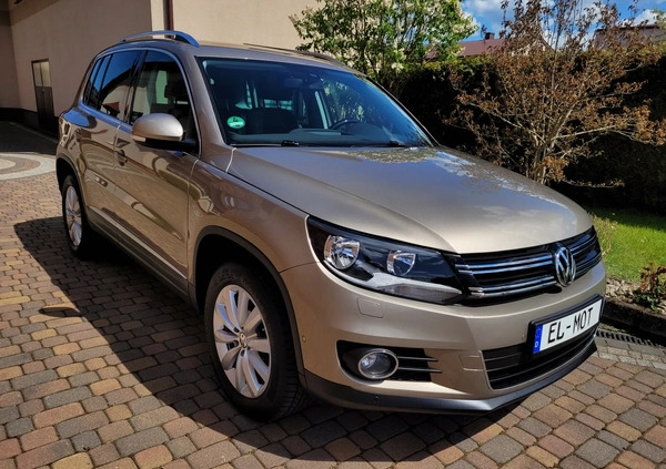 Volkswagen Tiguan cena 59800 przebieg: 140000, rok produkcji 2013 z Drezdenko małe 704